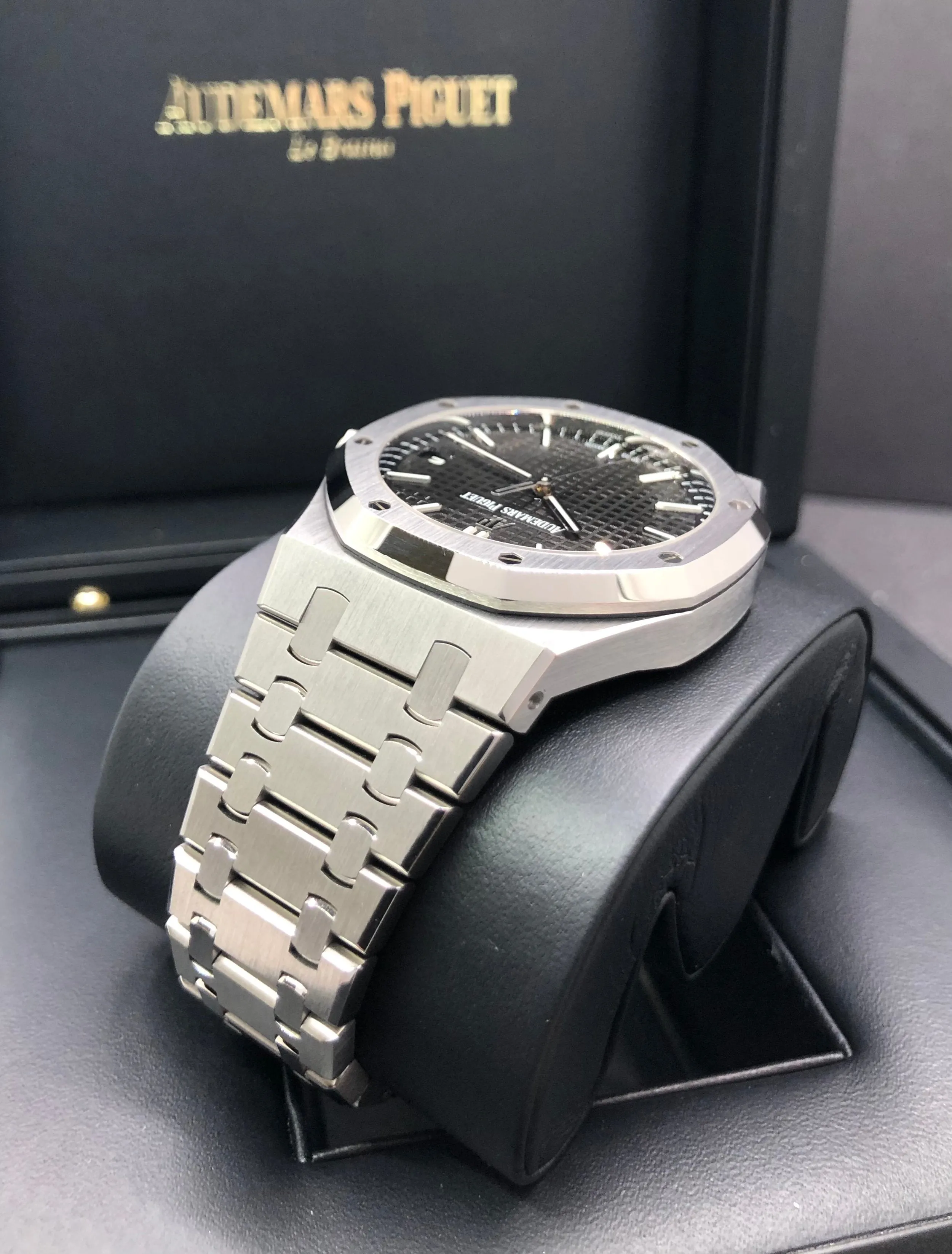 2021 Audemars Piguet Royal Oak Selfwinding 15500ST