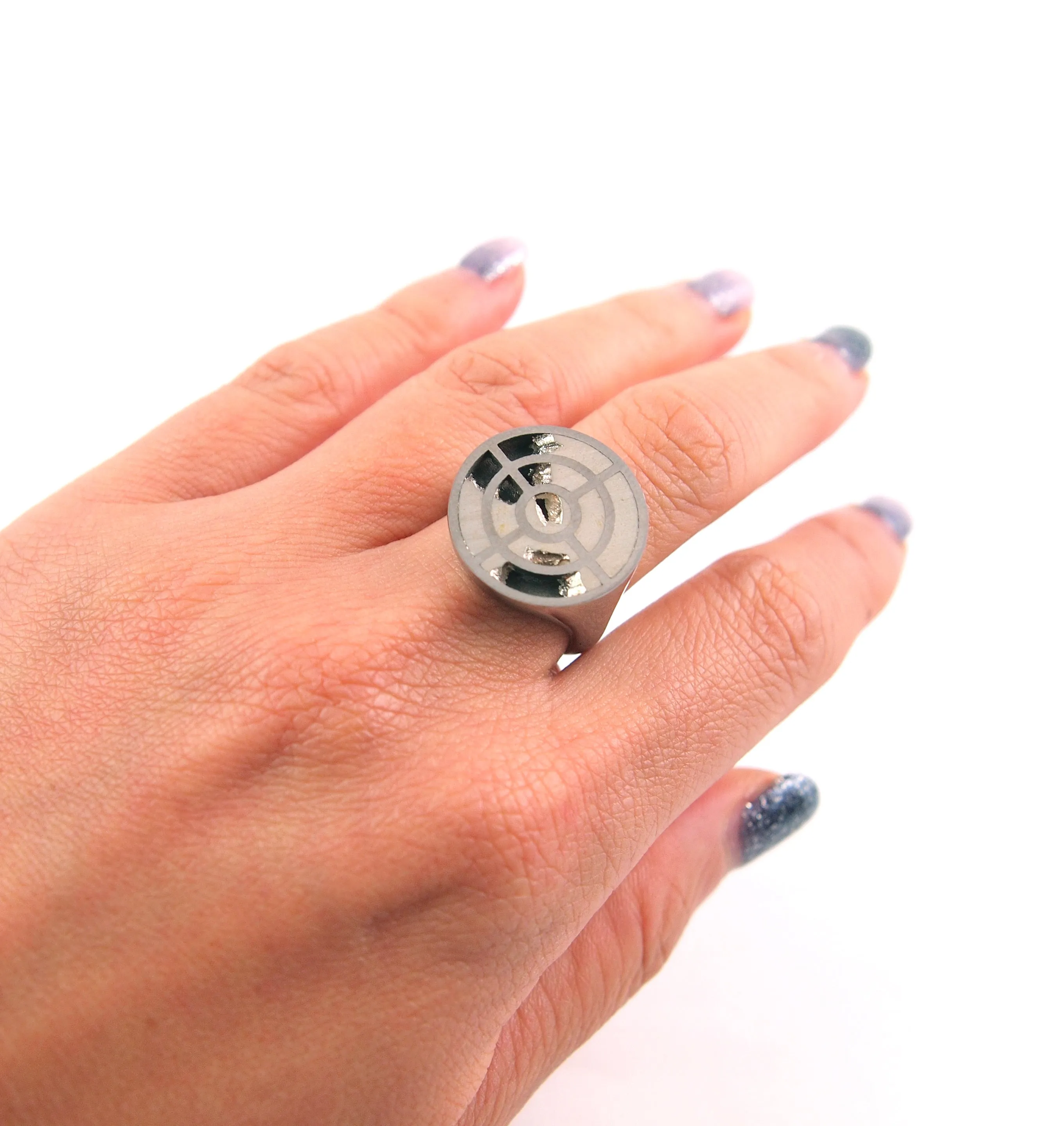 Carl Noonan - Interlace Circle Concentric  Ring