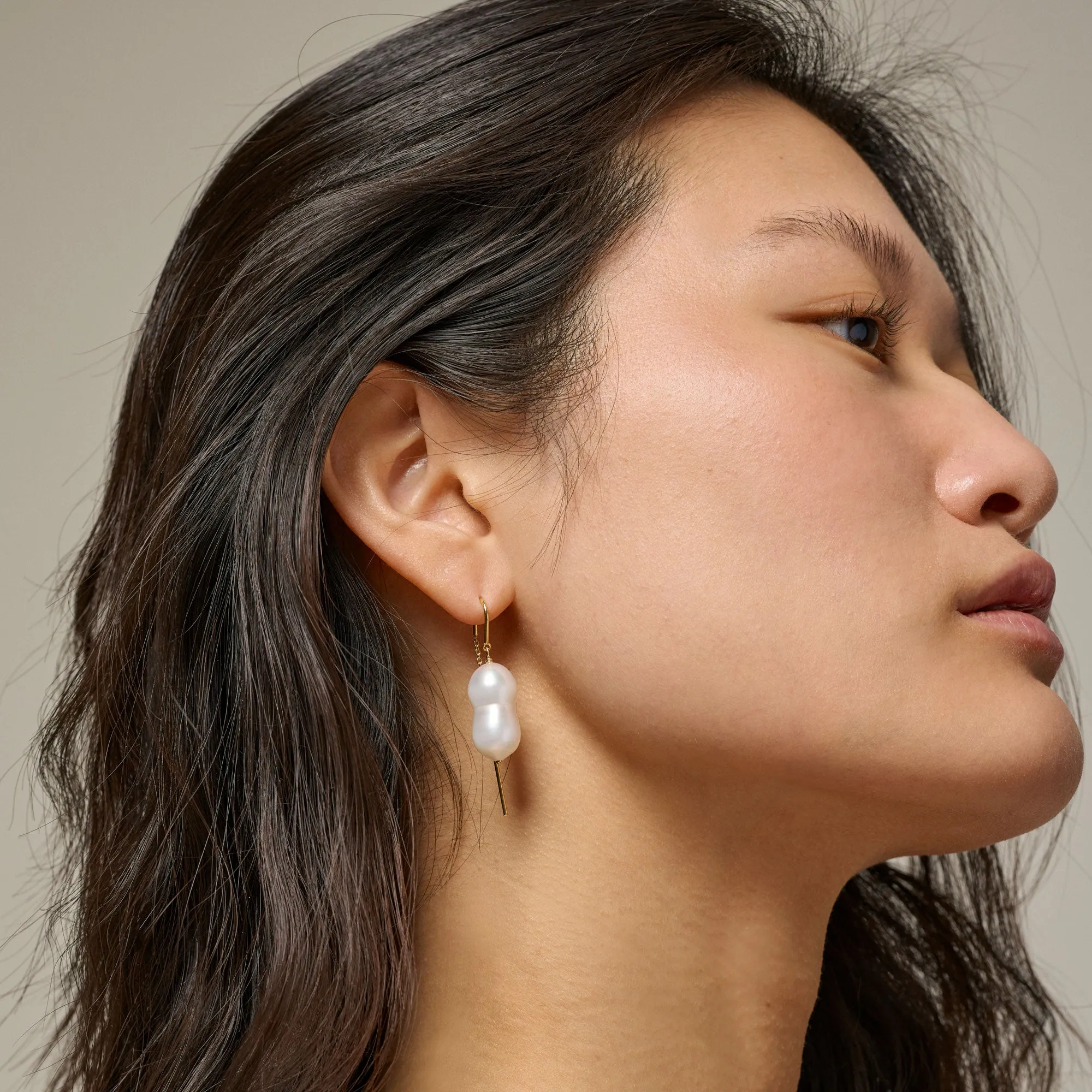 Earring, Twin pearls