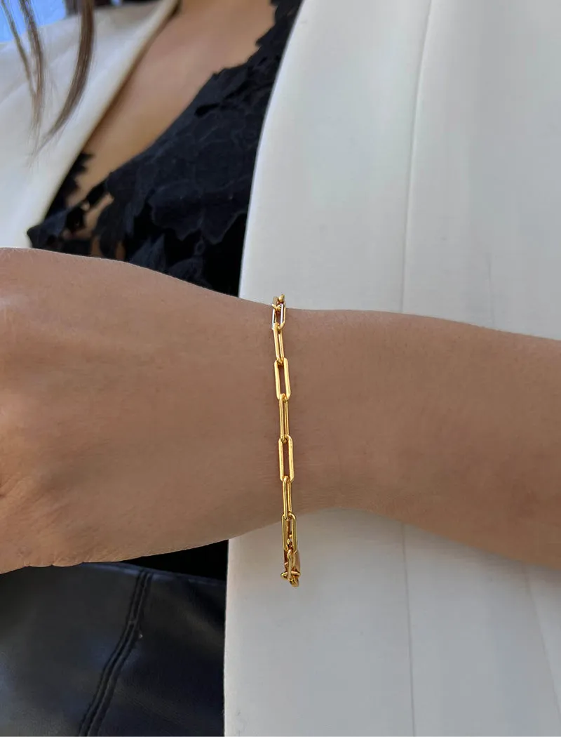 ESSENTIAL Paperclip Link Chain Bracelet | 18K Gold Over Sterling Silver