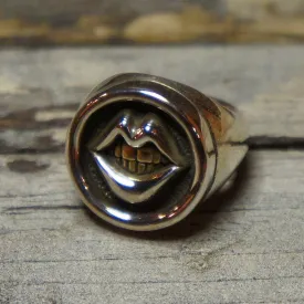Fake Smile White Collar Ring