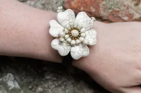 Handmade Macrame bracelet - snow