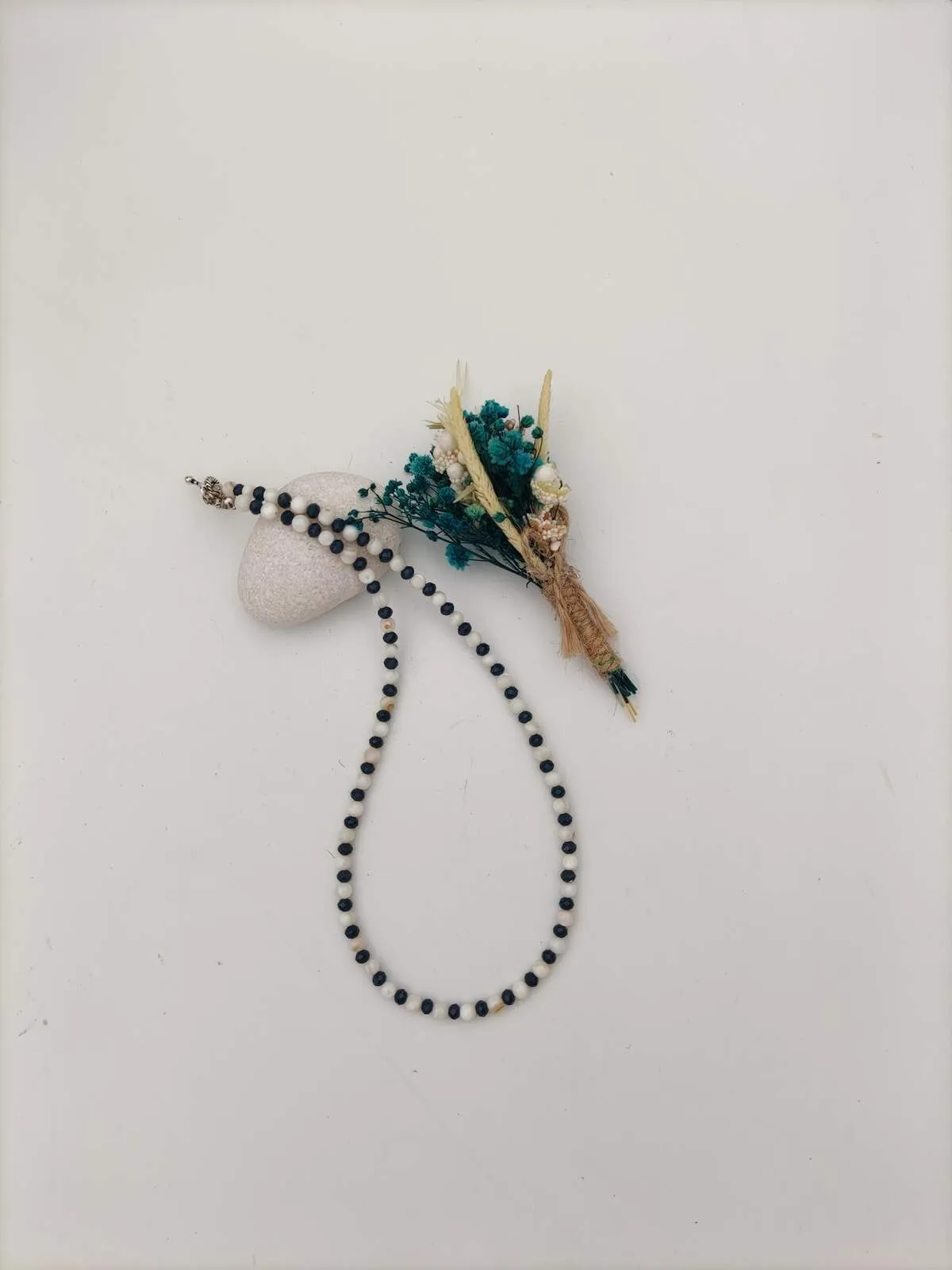 Healing Necklace Mother of Pearl and Czech Crystal