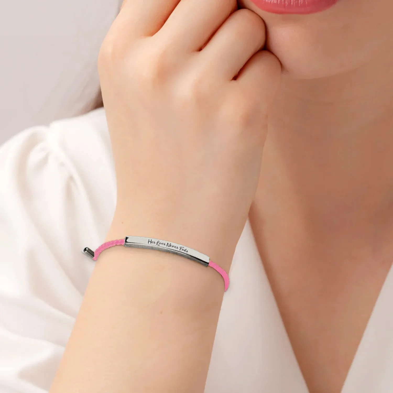 Her Love Never Fails Tube Bracelet